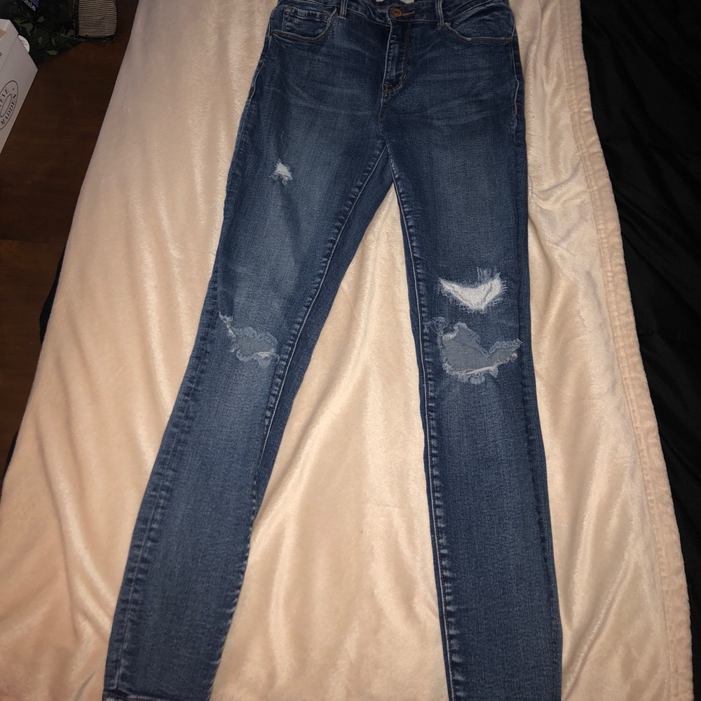 ripped Skinny jeans